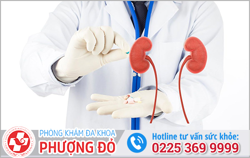 Có mùi hôi trong nước tiểu phải làm sao?